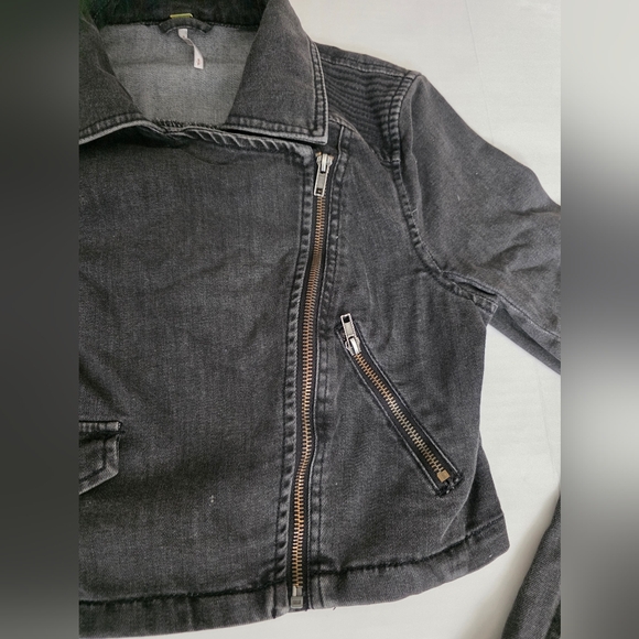 Free People Charcoal Jean Jacket - Picture 3 of 13